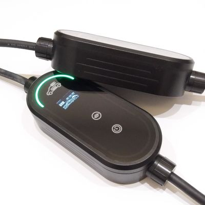 membeli 7kW 32A IP67 Smart Portable EV Charger dengan Kabel 5m dan Sertifikasi CE pembuatan online