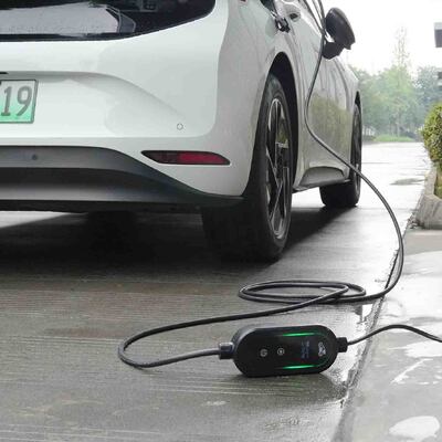 Beli CE 3kW Portable EV Charger 16A IP67 with 5m Cable pembuatan online