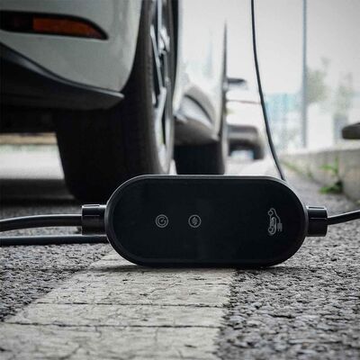 Beli 3.7kW 16A Portable EV Charger with IP67 and CE Certification pembuatan online