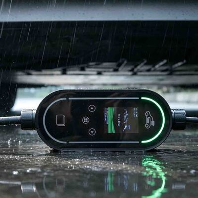 membeli Pengisi Daya EV Cerdas Kinerja Tinggi 7,36kW 32A dengan WiFi/Bluetooth dan Layar LCD pembuatan online