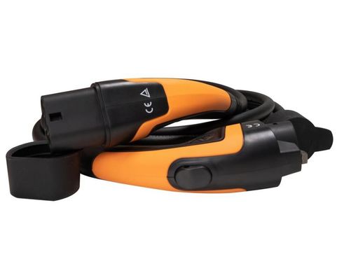 Model 3 16A 250V Tipe 2 Ke Tipe 1 Kabel Pengisian 3kW Untuk Nissan Leaf