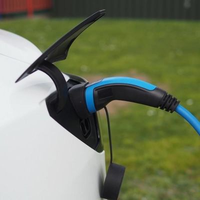 Tertambat 11kW 3 Phase Tipe 2 Kabel Konektor Standar Pengisian EV 16A