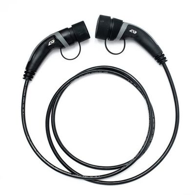 Hitam 16A 3 Fase 5m Tipe 2 Ke Tipe 2 Kabel TPU Bahan Sertifikasi TUV
