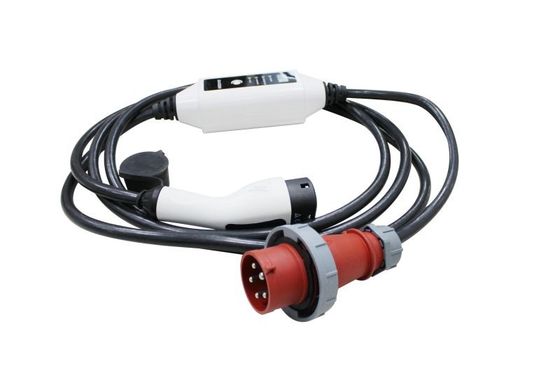 Harga yang pantas Pengisi Daya EV Portabel 380V 16A 11KW 3 Fase Dengan Steker CEE MERAH on line