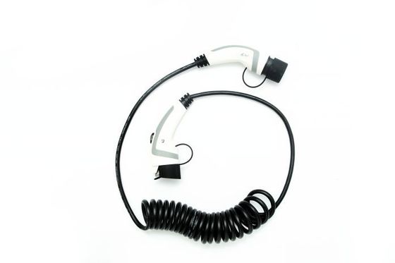 Harga yang pantas ANS 16A IP67 Tipe 1 Ke Tipe 2 Kabel Pengisian EV Kabel Spiral Putih on line